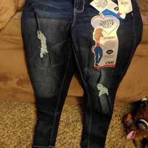 Ymi  mid-rise skinny jeans size 3